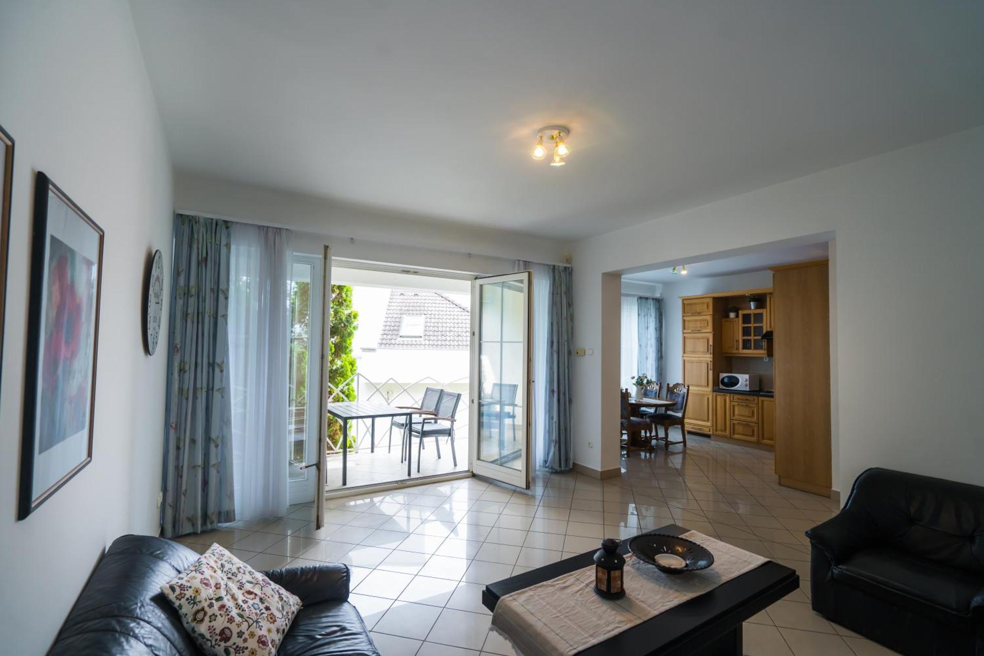 Gyorfi Apartmanhaz Zamárdi Exterior photo