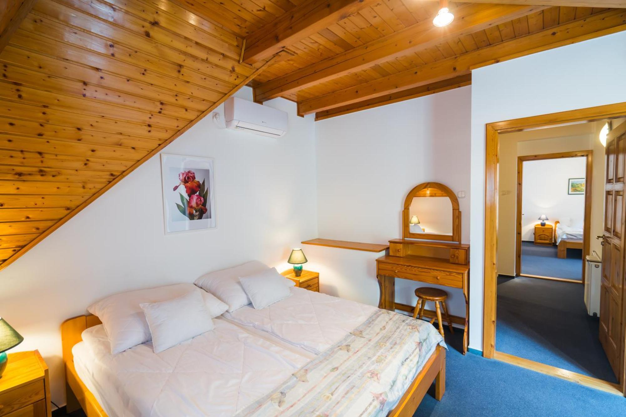 Gyorfi Apartmanhaz Zamárdi Exterior photo